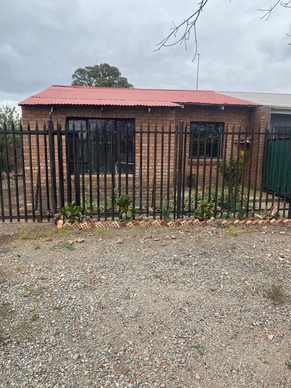 2 Bedroom Property for Sale in Queenstown Central Eastern Cape